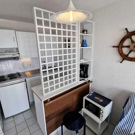 Résidence Copacabana - Deux Pièces Pour 4 Personnes Avec Très Belle Vue Sur Mer. Réf: 1cop_825h Mae-6224 *